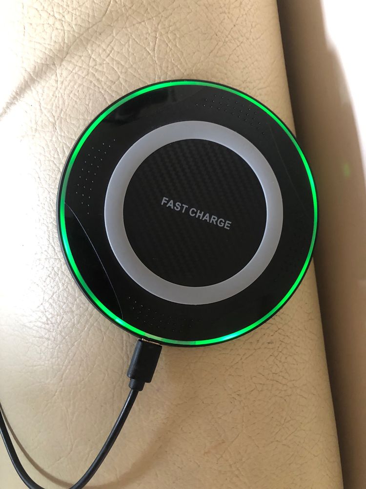 Wireless Charger For IPhone 8+ And Above