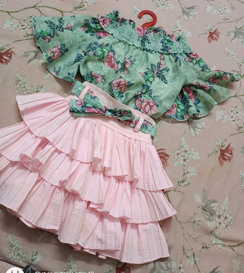 Very Beautiful Dress For Your Princess