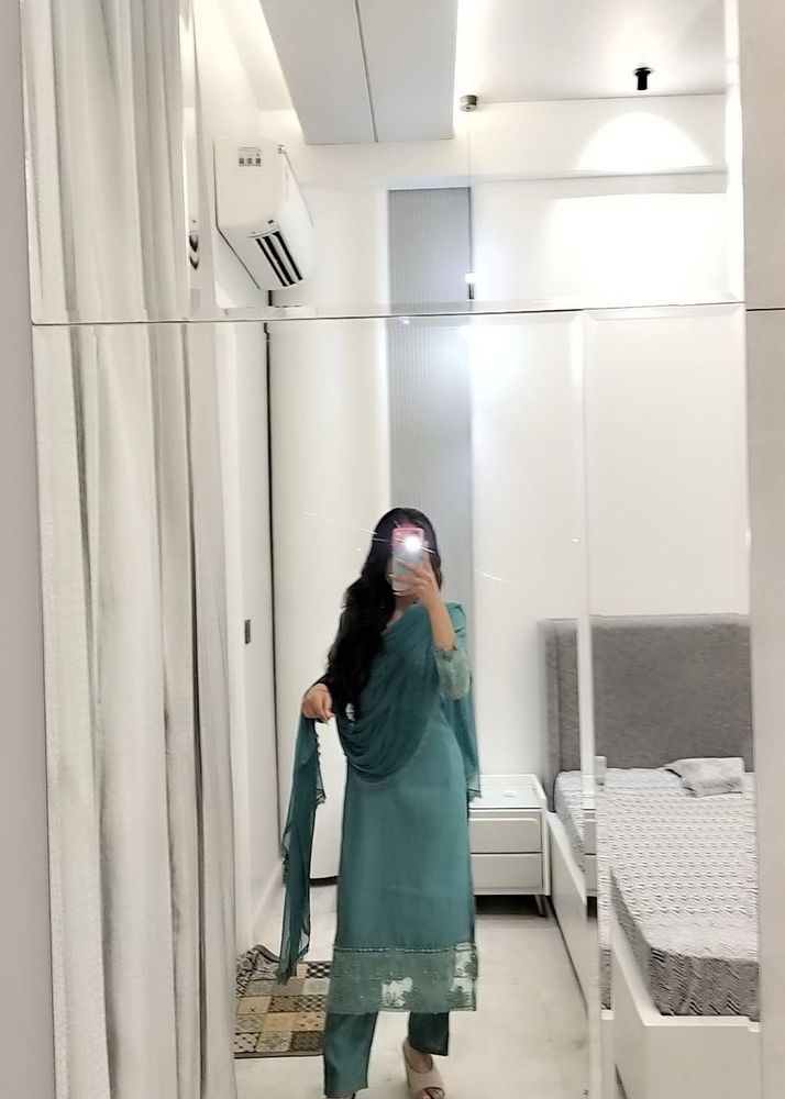 Beautiful Teal Kurta Set