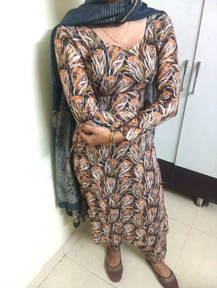 Beautiful Printed Kurta Set with Dupatta