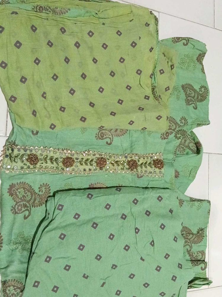 Embroidered Kurta Set