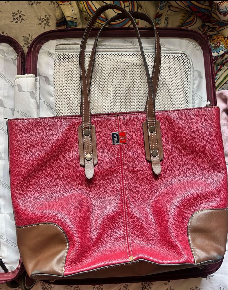 U.S. Polo Assn. Dual-Tone Tote Bag (Red &amp; Brown)