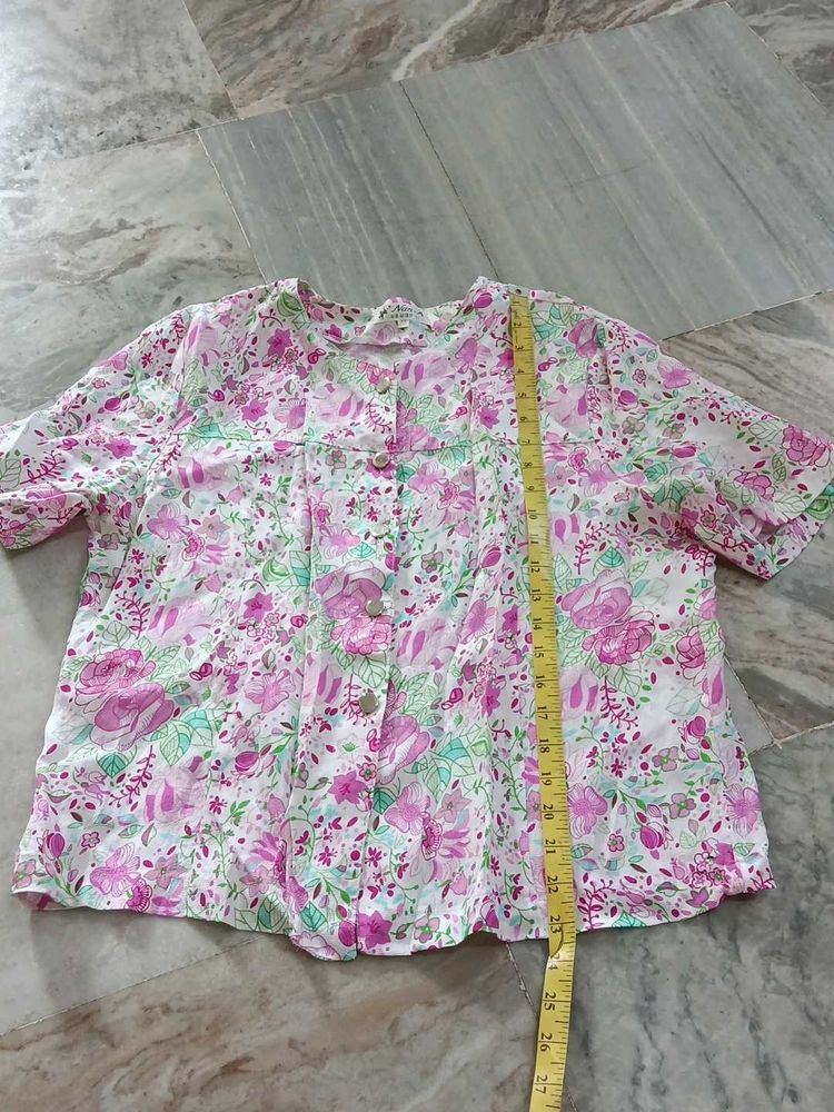 Floral Print Button-Up Blouse