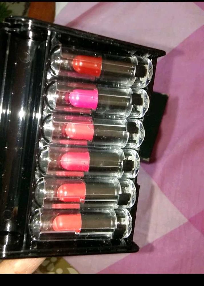 Mini Lipstick Set