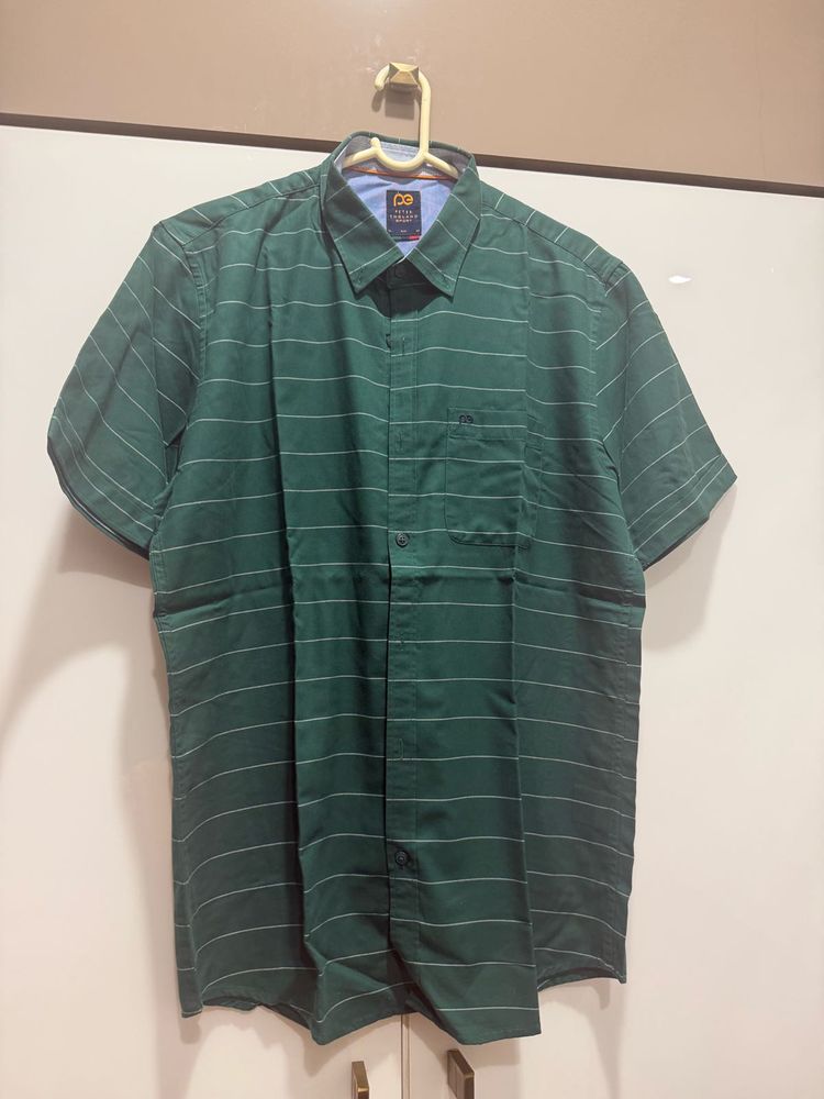 Green stripes t shirt