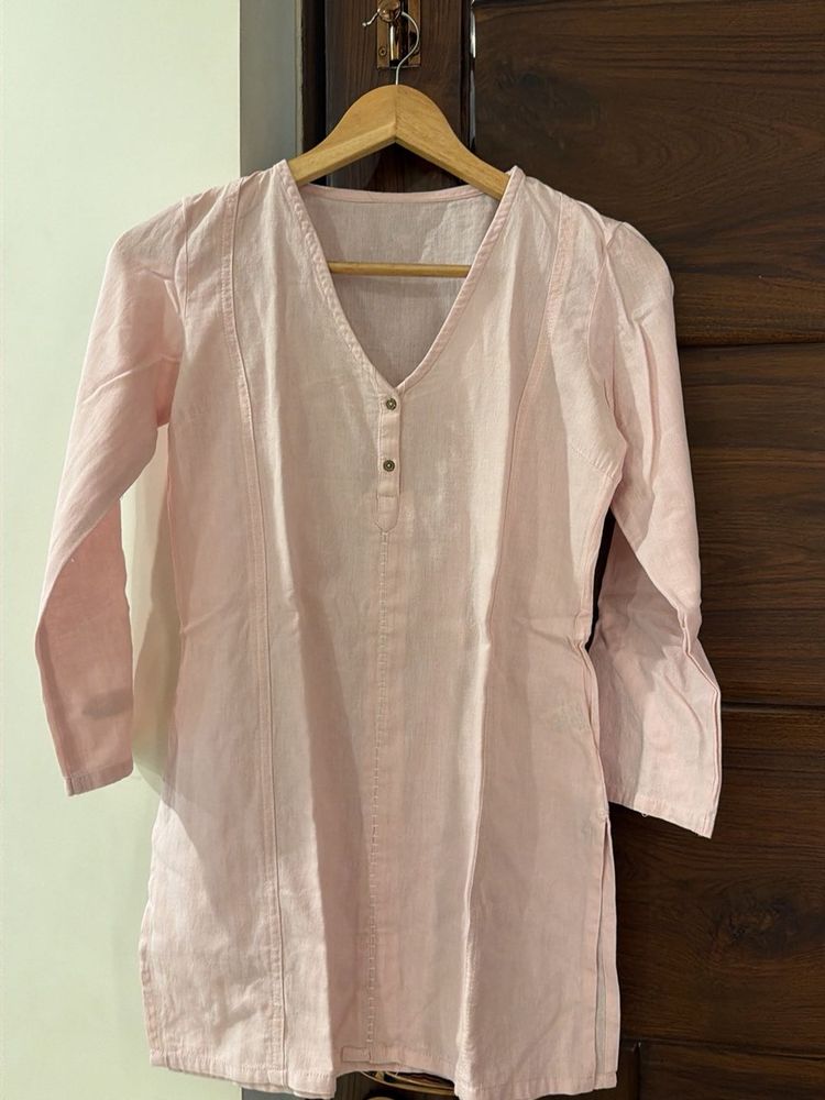 Light Pink V-Neck Kurta