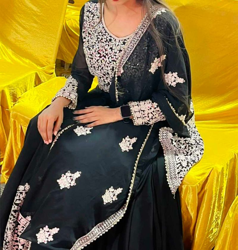 Elegant Black Embroidered anarkali set