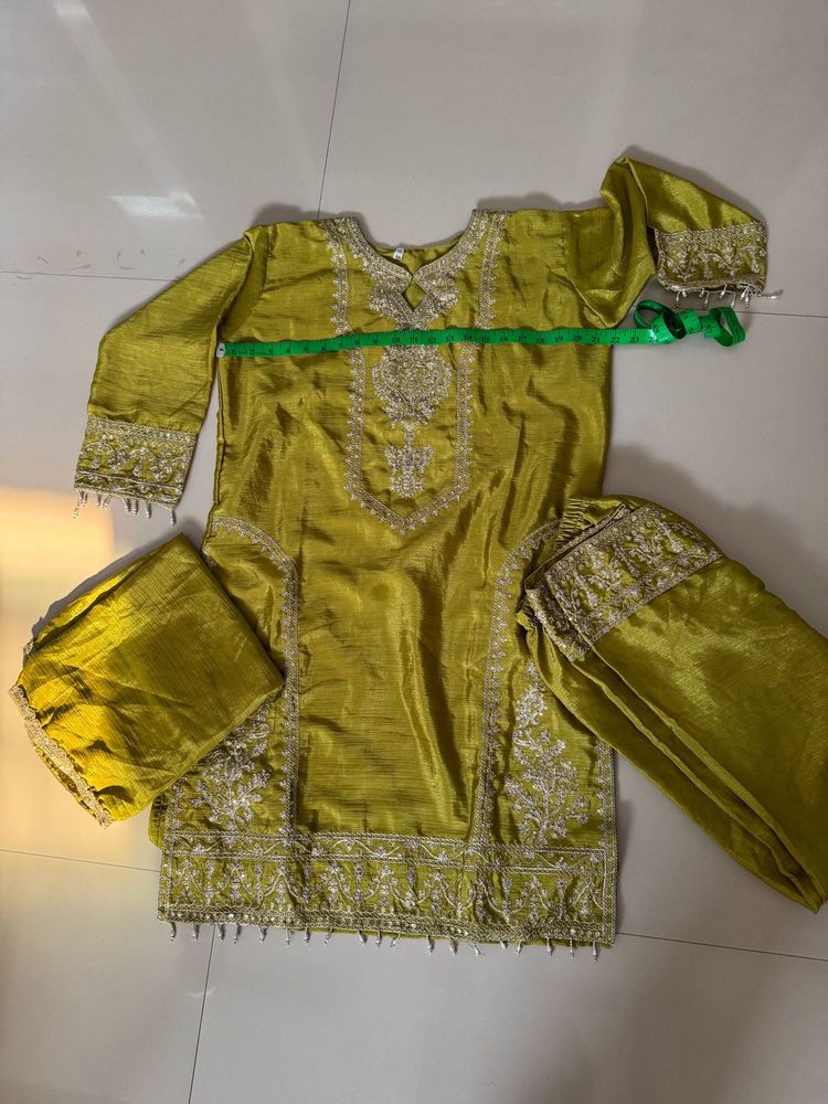 beautiful olive color dress