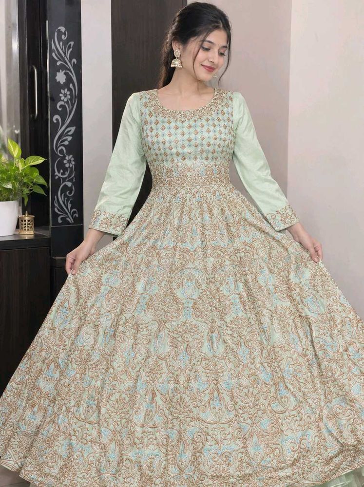 wedding  heavy work ball gown embroidery stone