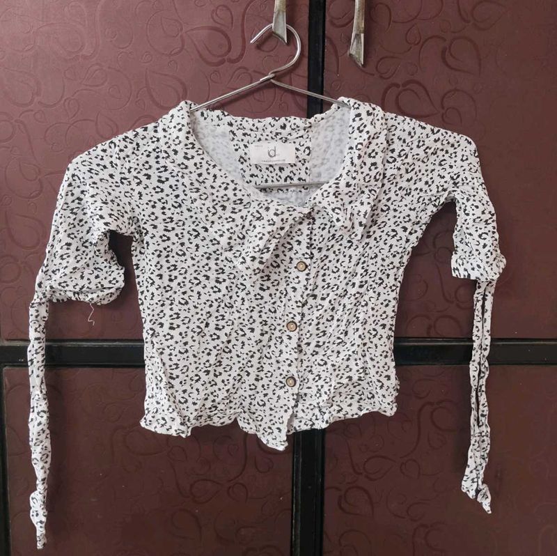 Chic Button-Up Girl Top