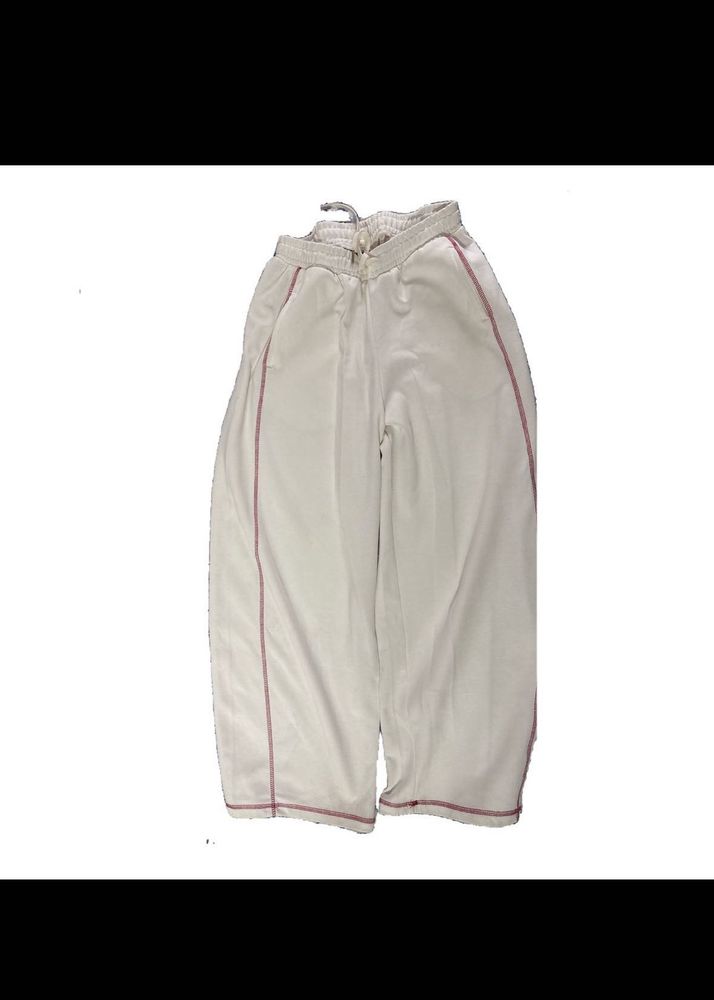 Comfortable Wide-Legged Pants