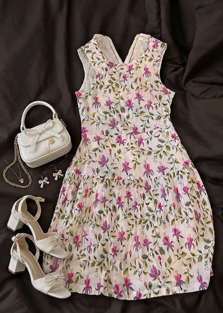 Chic Floral Tiered Dress