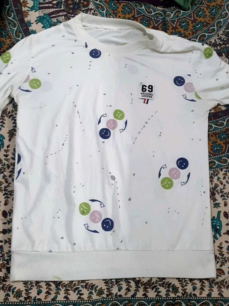 White Graphic Print T-Shirt