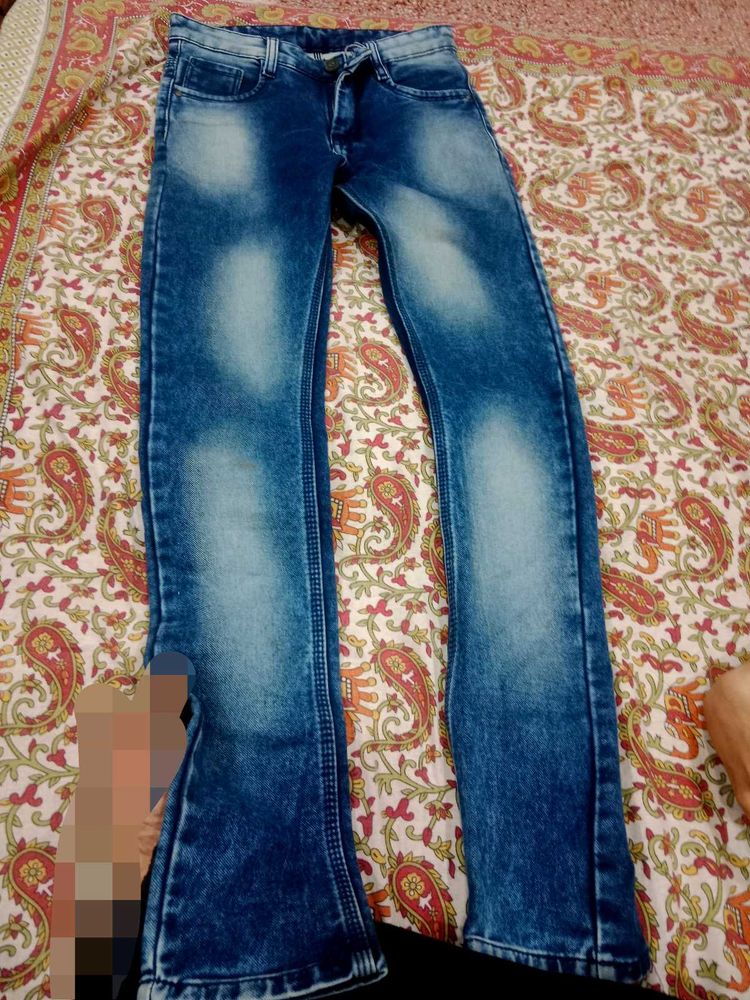 Stylish Blue Washed Denim Jeans
