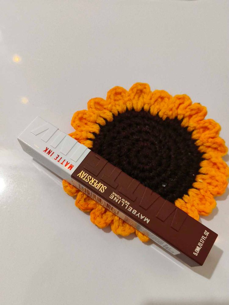 Maybelline SuperStay Matte Lipstick,shade Renegade