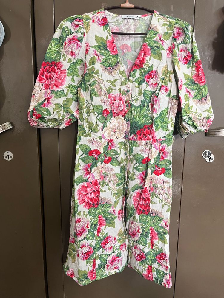 Floral Print Puff Sleeve V-Neck Dress