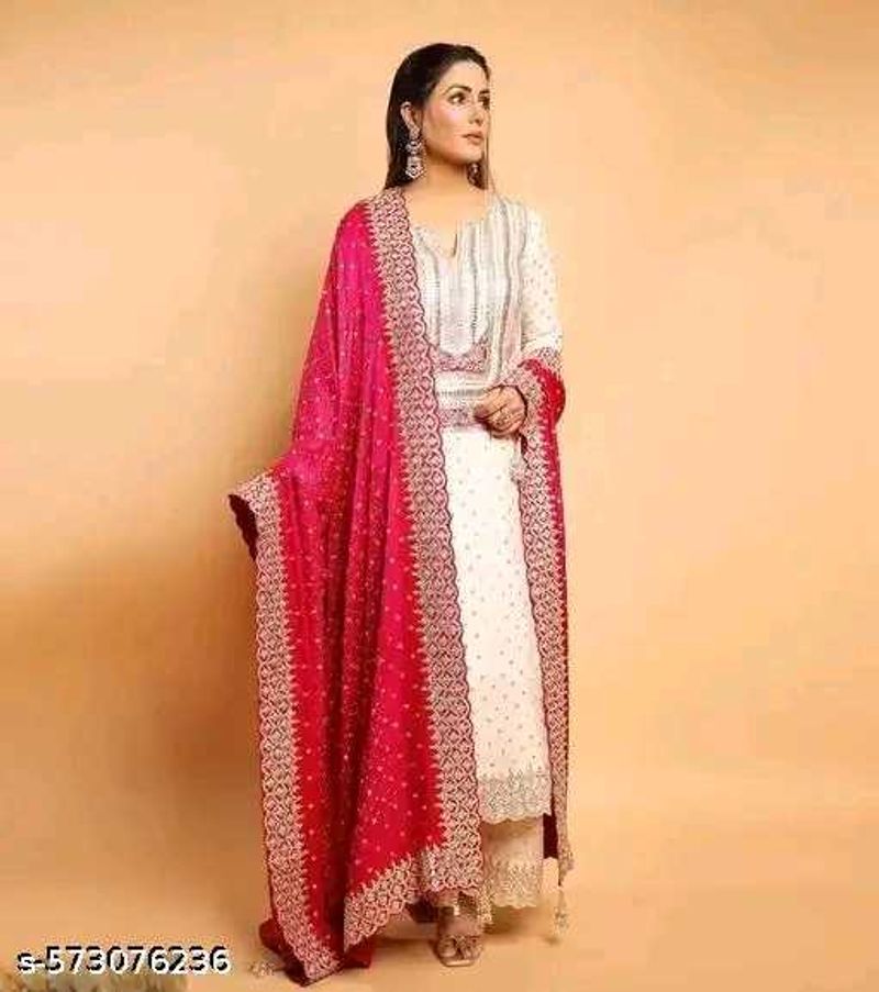Elegant White Kurta Set with Pink Dupatta