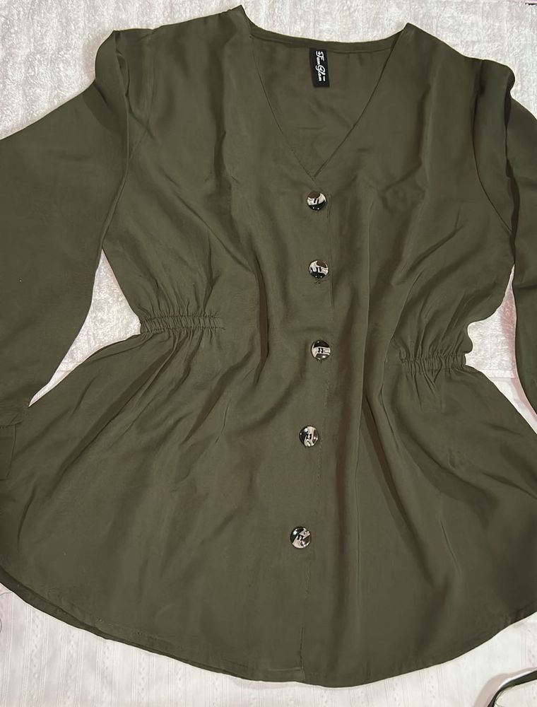 Chic Olive Green Button-Up Tunic Top