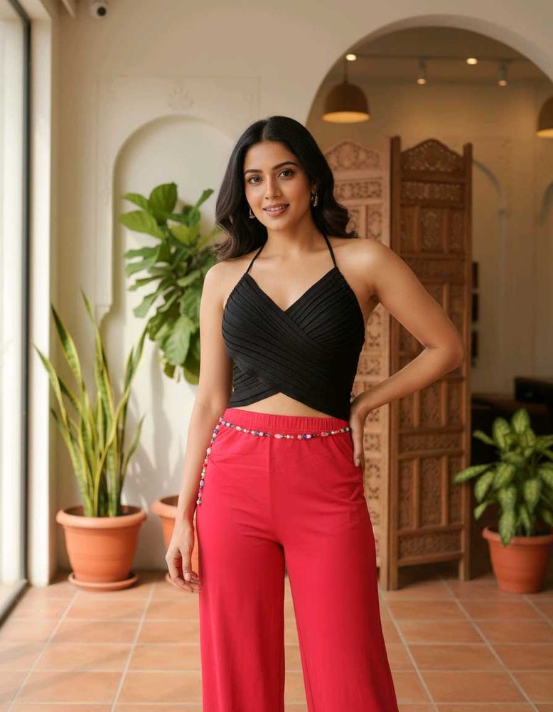 Black Sleeveless Top