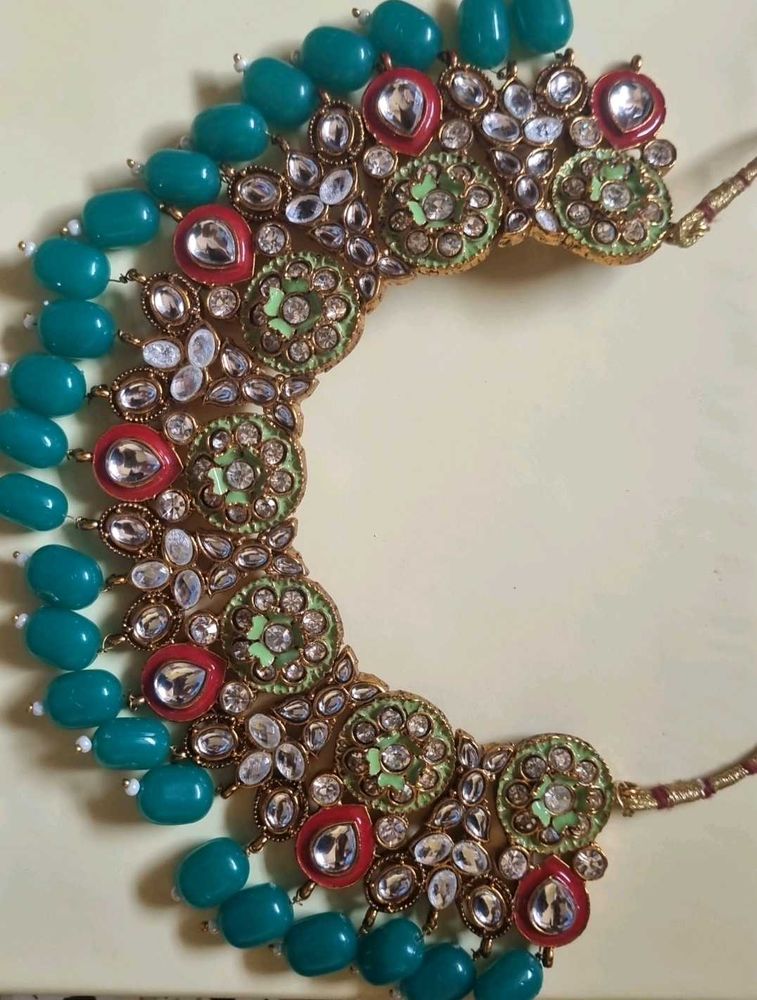 ALIA BHATT Statement Necklace