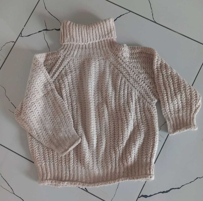Cream Knit Turtleneck Sweater
