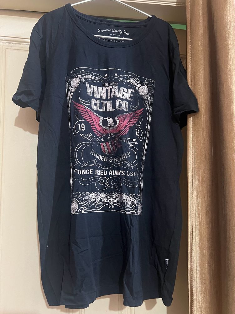 Jack &amp; Jones Black T-shirt - Medium
