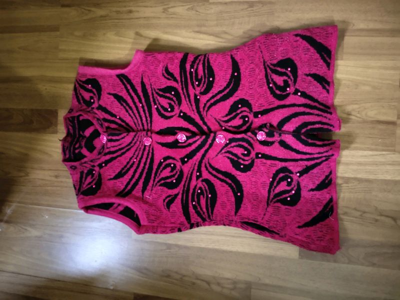 HALF SLEEVES SWEATER