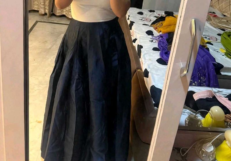 Navy Blue Skirt 💙