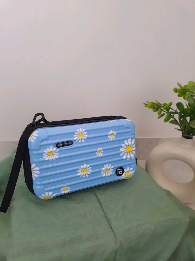 Cute Daisy Suit Case Sling Bag