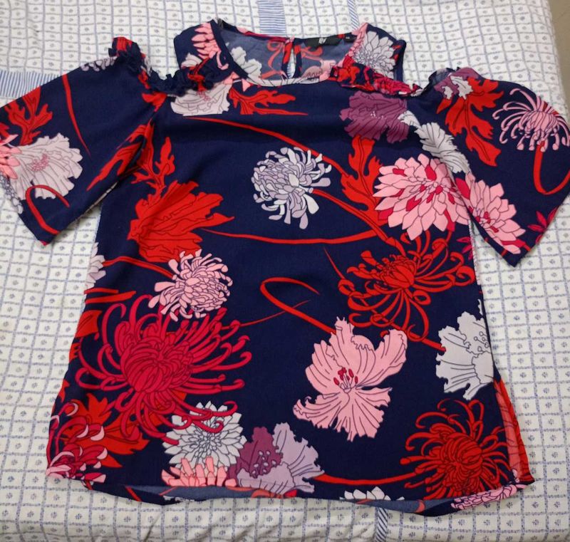 Floral Cold Shoulder Top