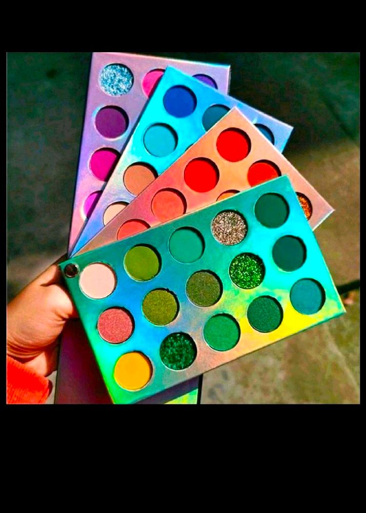 💥🥰Makeup mega  only eyeshadow available 💥