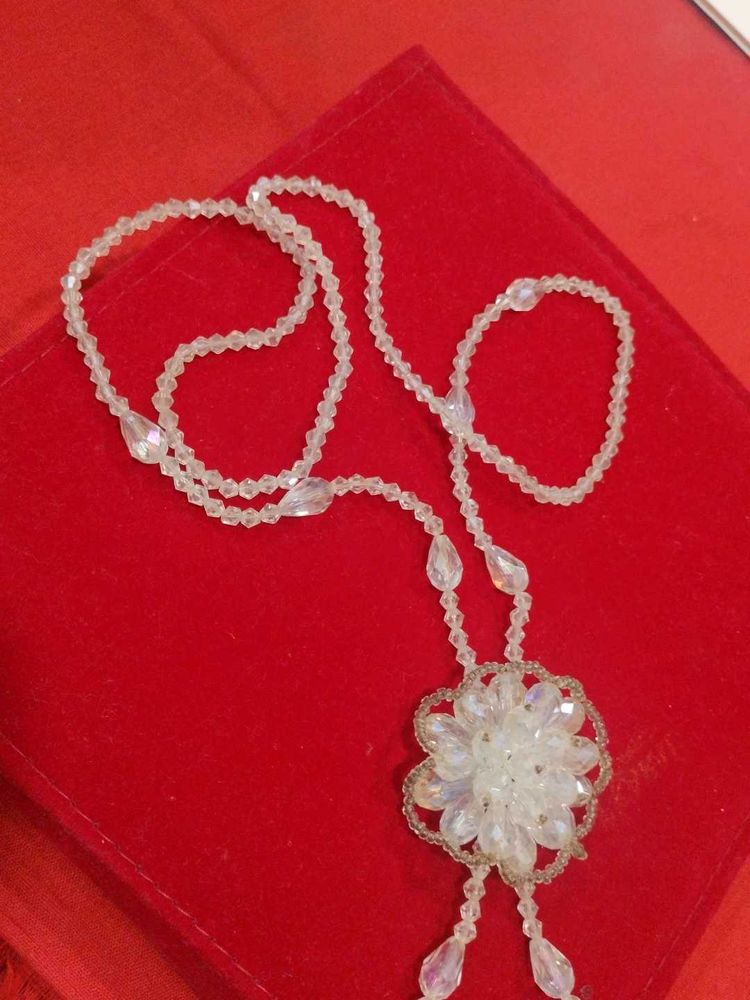 Elegant Beaded Necklace