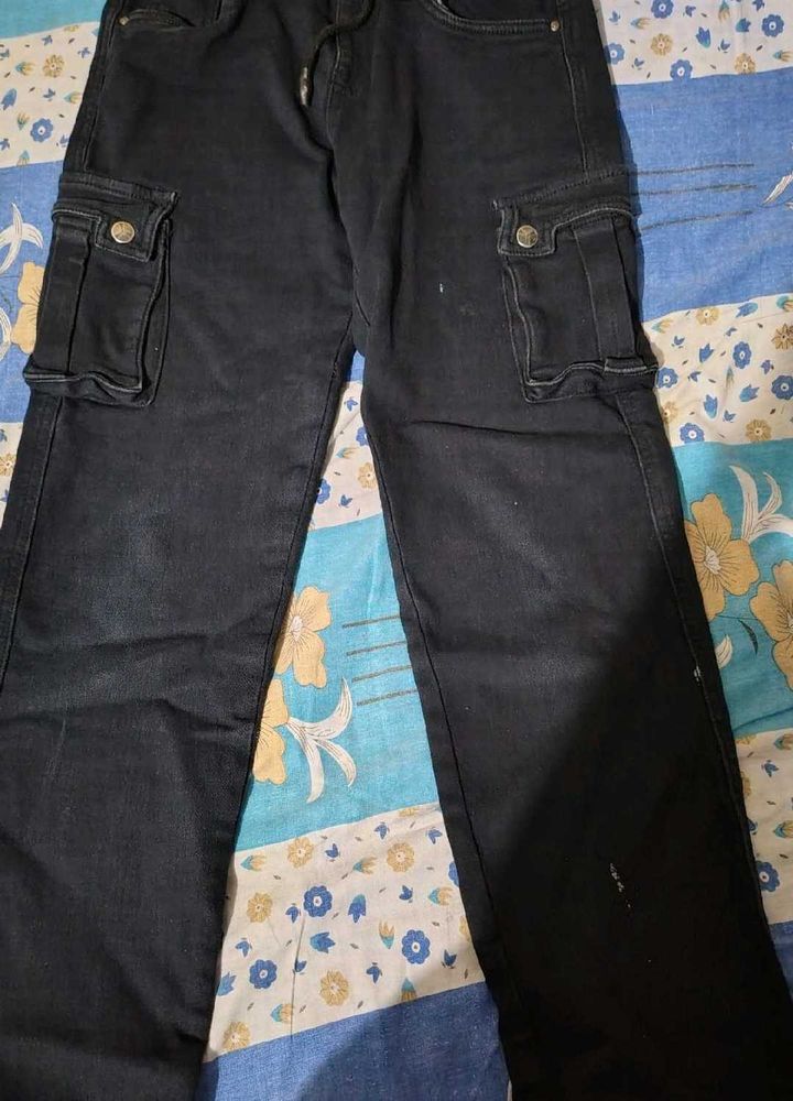 Black Cargo Jeans