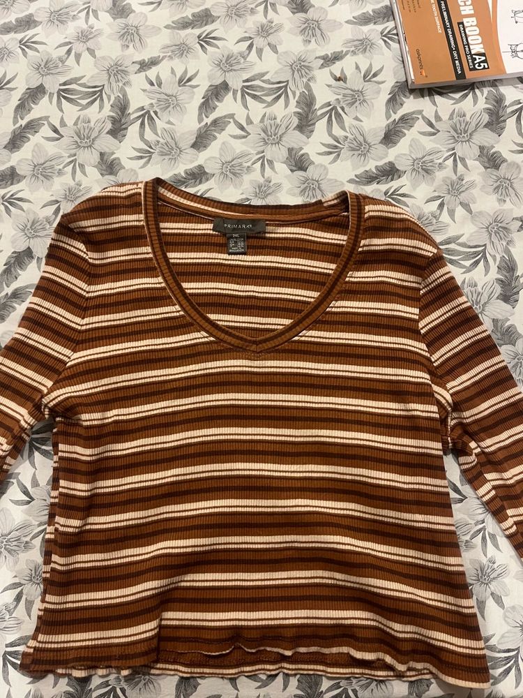 Striped V-Neck Long Sleeve Top