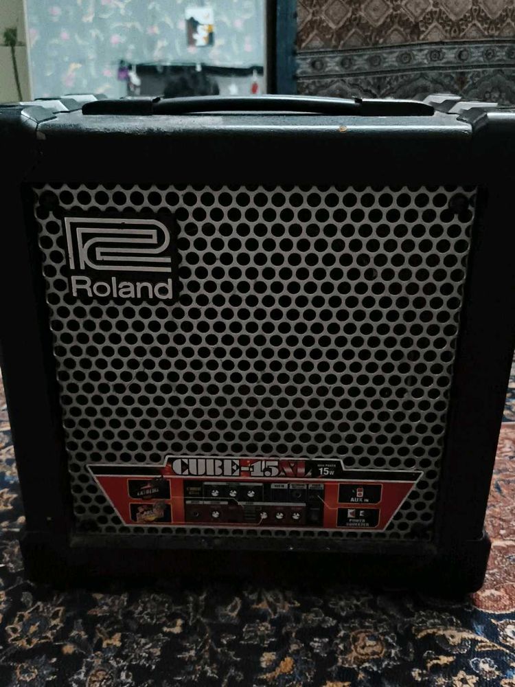 Roland Cube-15XL Guitar Amp