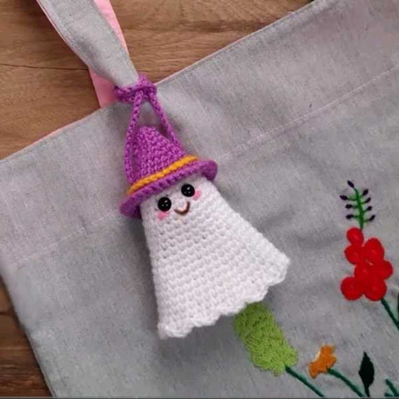 Cute Crochet Ghost Lip balm holder