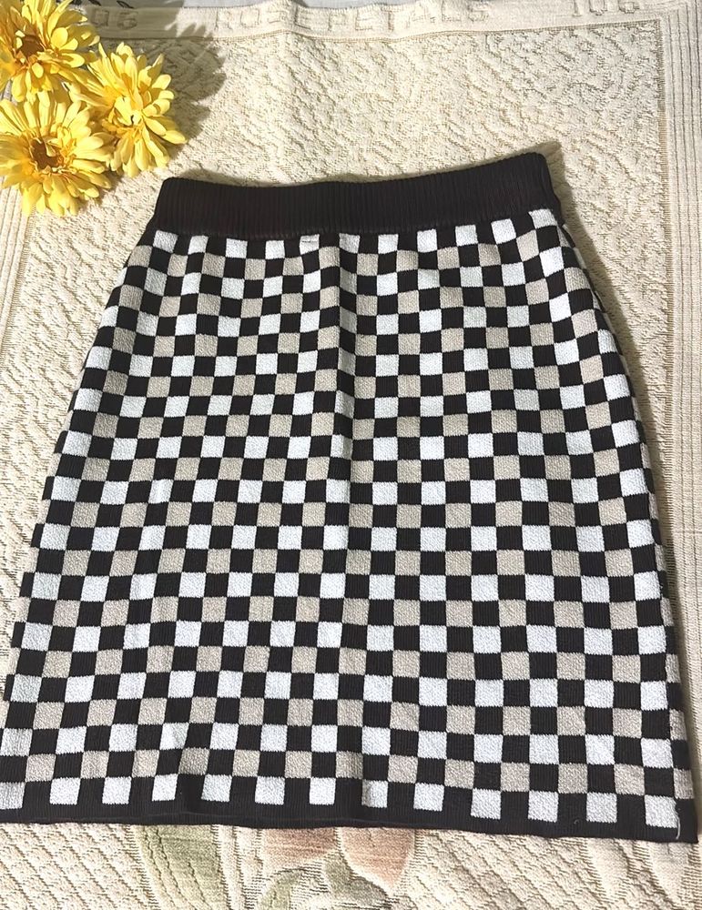 Checkerboard Knit Midi Skirt
