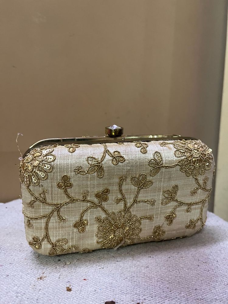 Elegant Embroidered Clutch Bag