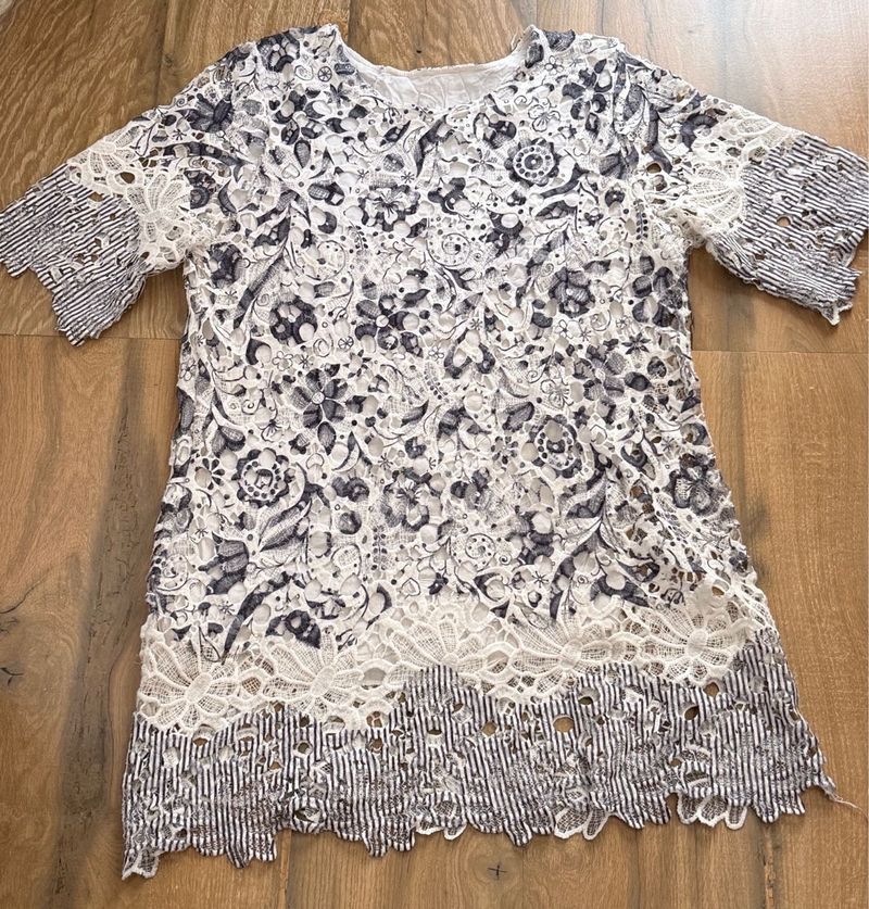 Floral Lace Tunic Top