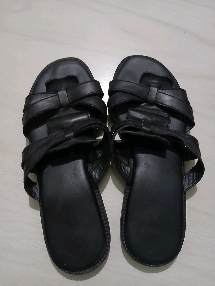 Hush Puppies ISA- black sandals
