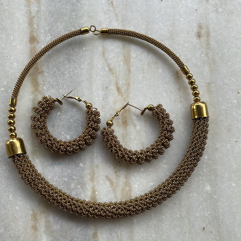 NECKPIECE neck kanthi set