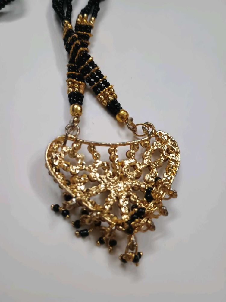CZ diamonds 1 gm Gold polish Mangalsutra