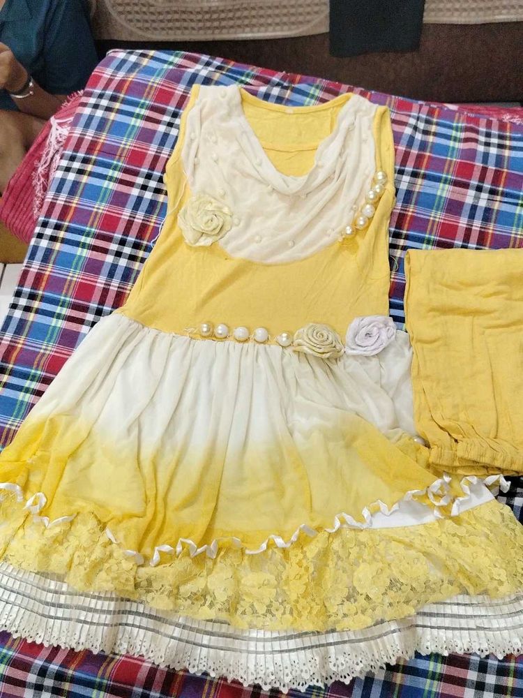 Beautiful Yellow Kurta Set