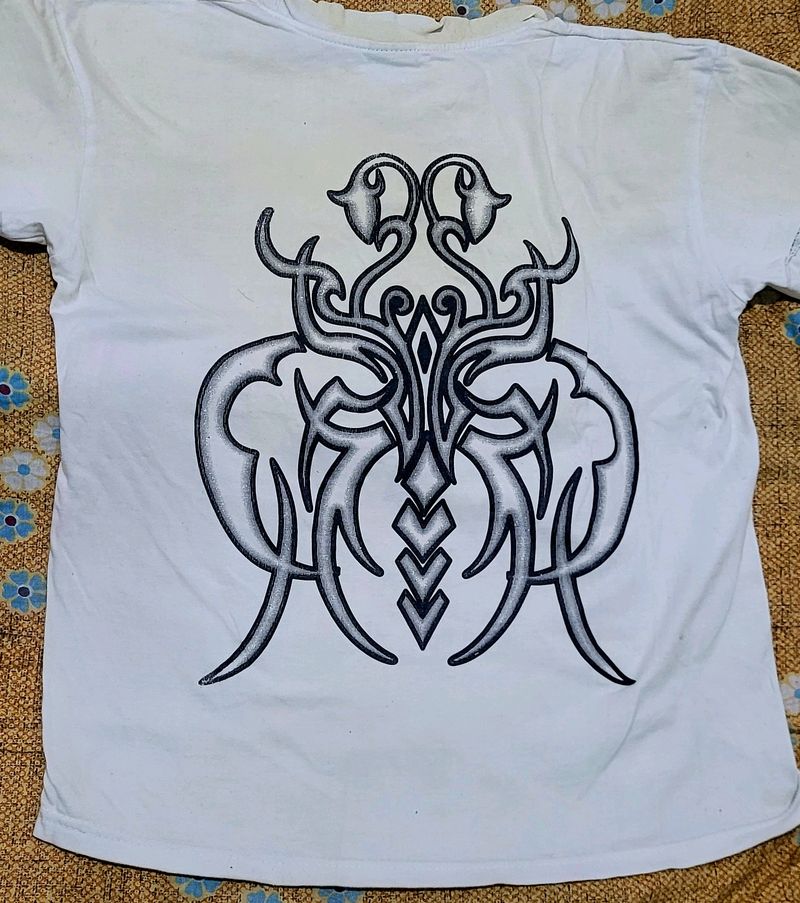 high quality t-shirt with a " cthulhu " Print