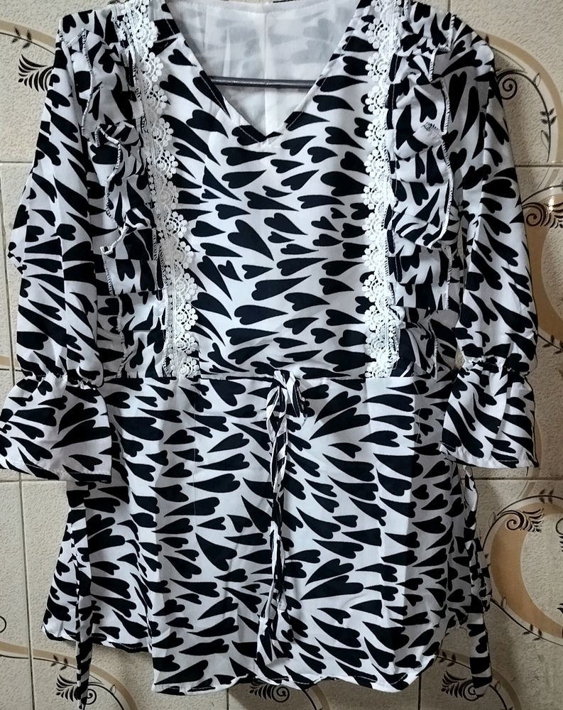 Combo Of 2 Women's Top With Heart 💝