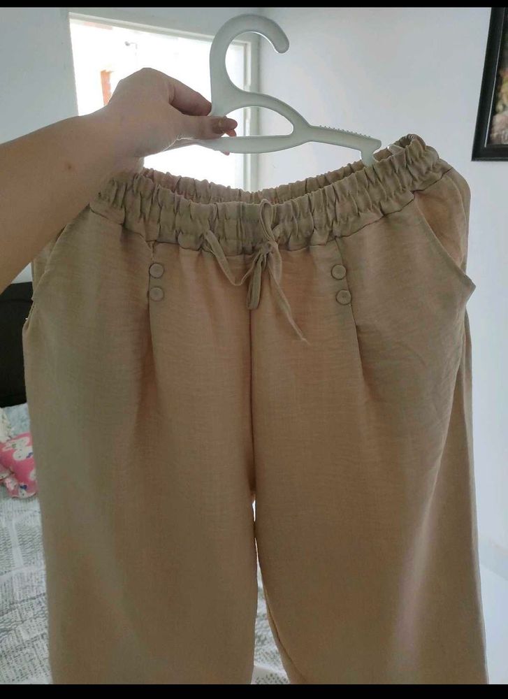 beige pant