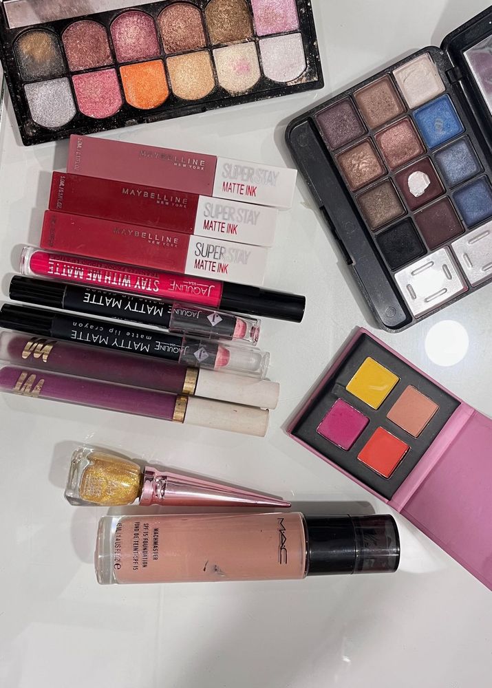 Makeup Bundle: Palettes, Lipsticks &amp; More!