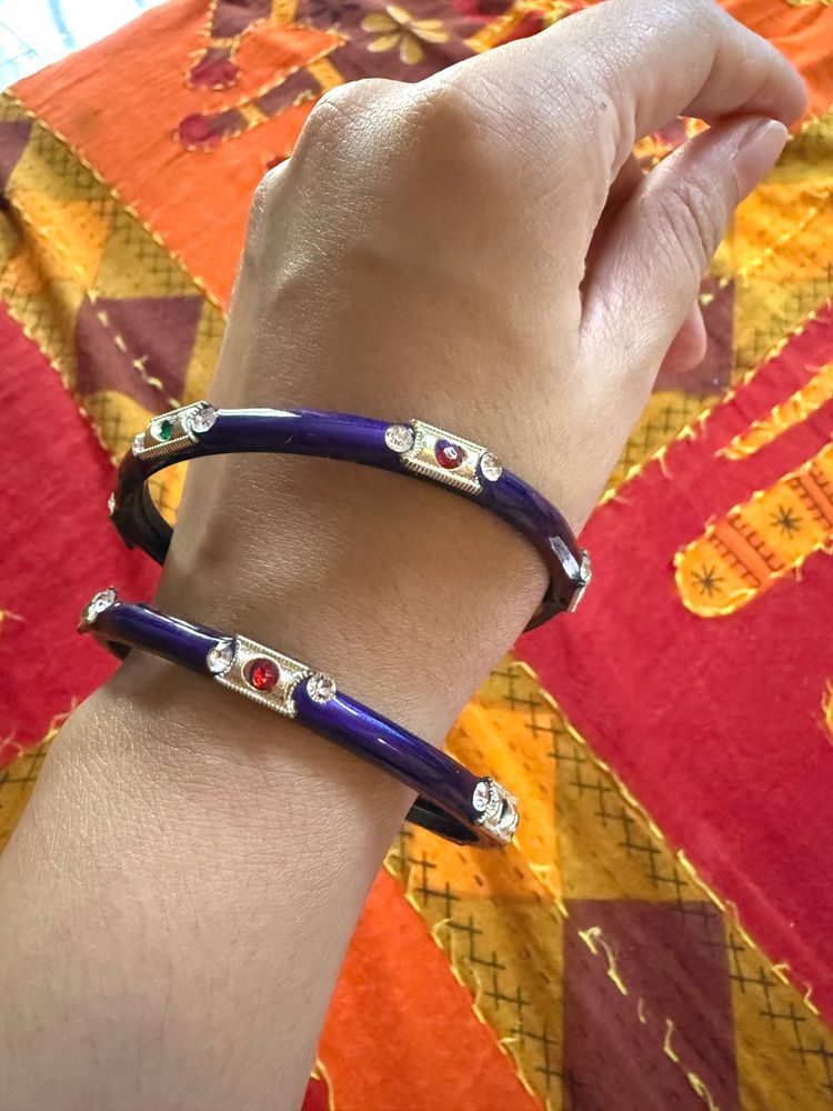 Any 1 Glass Bangle Set | Dazzling Colours