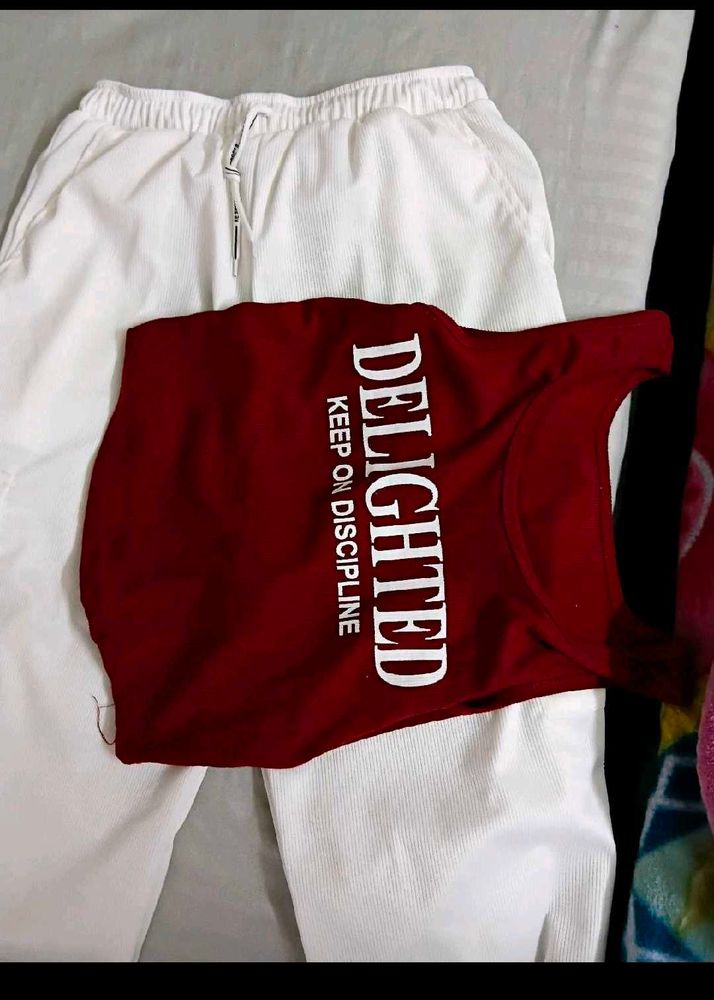 Maroon Graphic Print T-Shirt