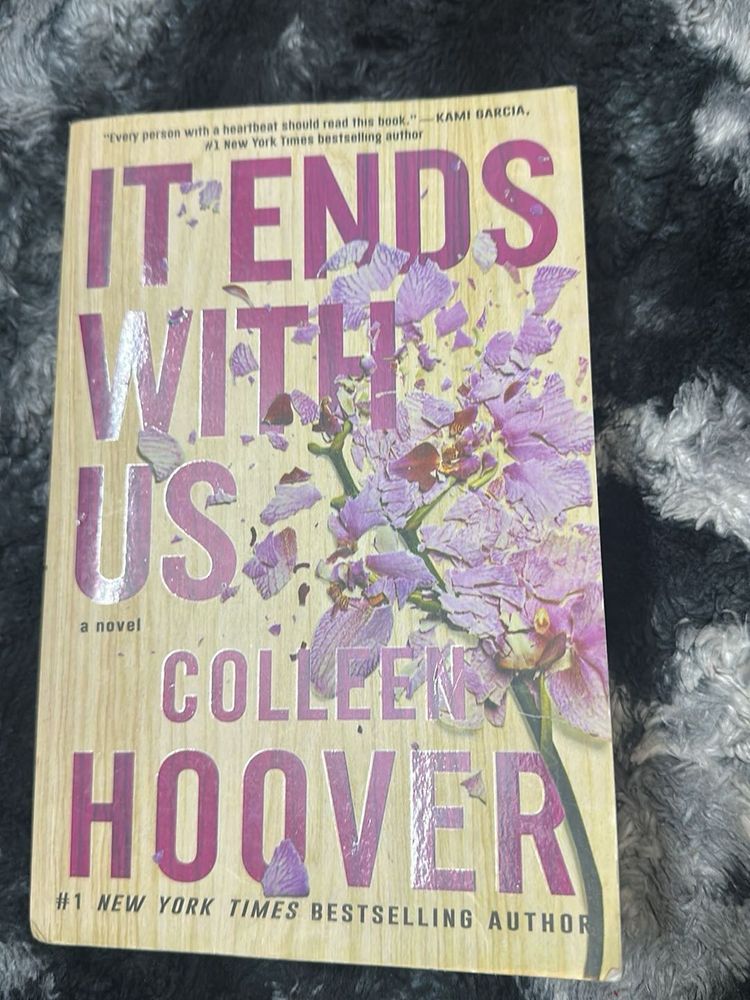It Ends With Us by Colleen Hoover